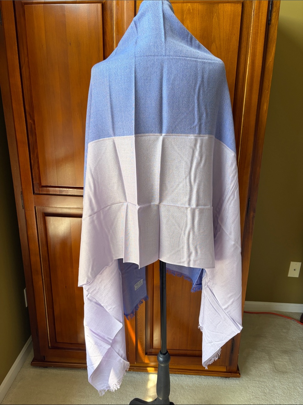 Naturally Knotty Color Block Wrap - Picture 2 of 8